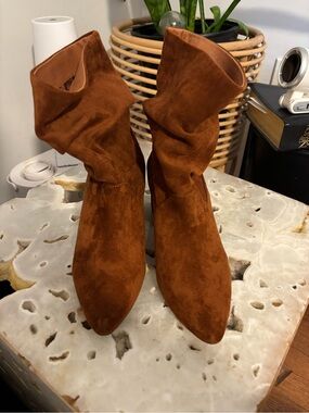 Women's Suede Slouchy Ankle Boots in Rust